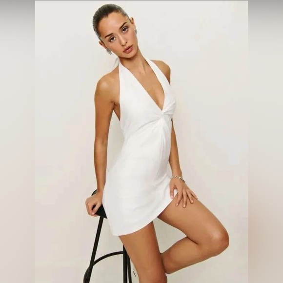 Reformation Dresses & Skirts - Reformation White Jessellla Mini Dress. Size 12